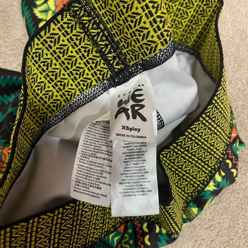 Zumba High Rise Leggings - Picture 3 of 3
